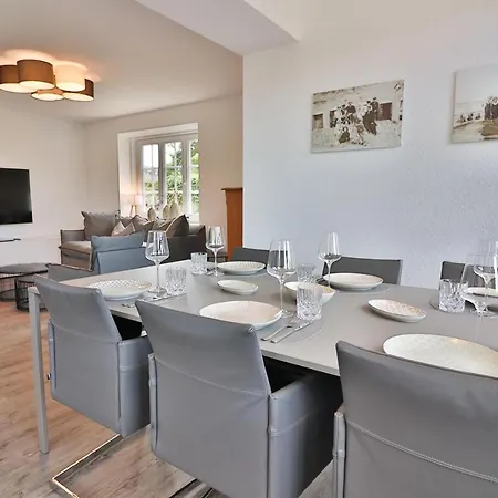 Haus Duenenblume - 1 *